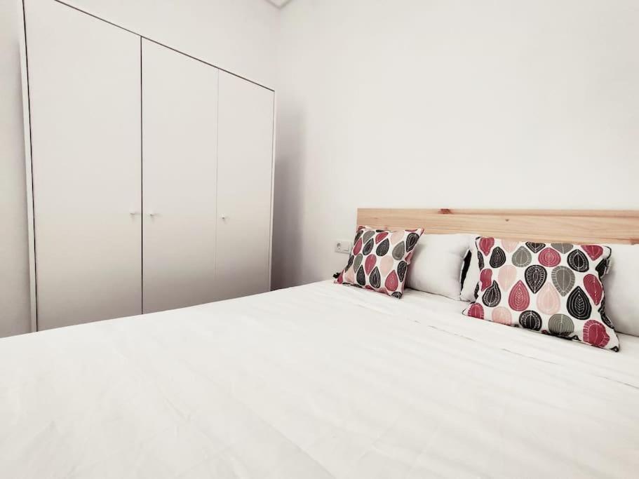 Centrico Conjunto Habitacional Alicante Exteriör bild